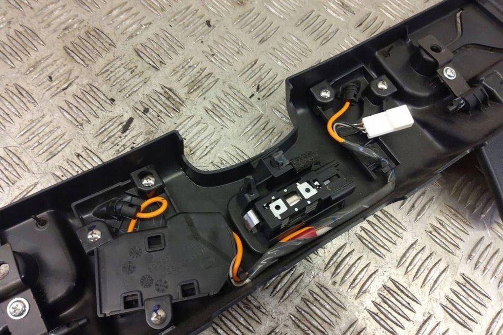 фото №10, Защита солнцезащитная правая mazda mx-5 iv nd k3006 1.5l бензиновый 2016