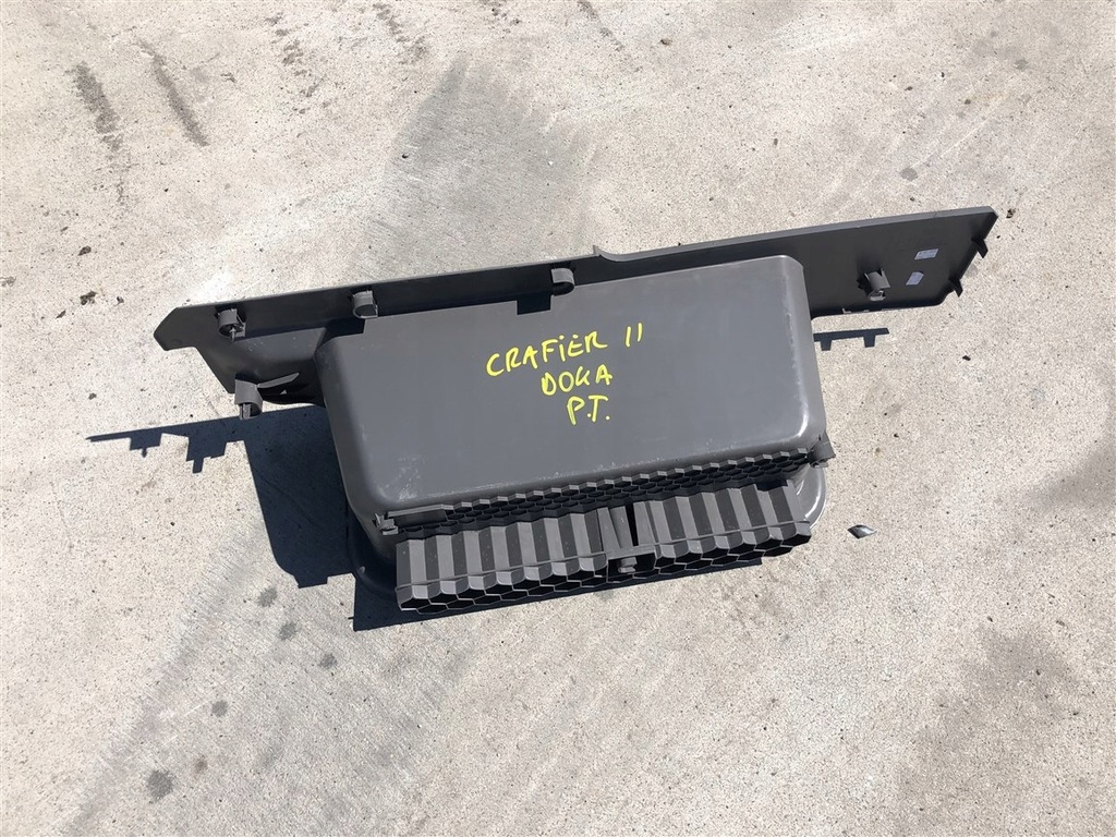 фото №5, Подножка пластиковый порог задняя правый vw crafter ii