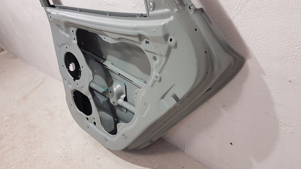 фото №13, Дверь правое задние задняя hyundai ix35