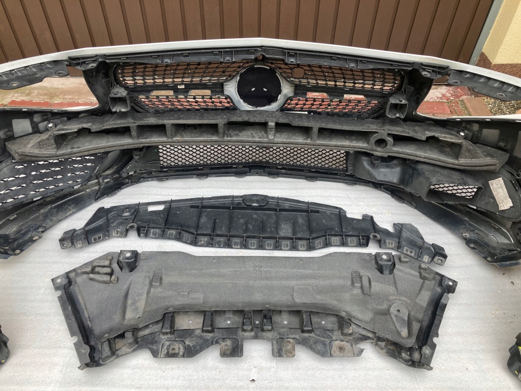 Купить Mercedes w217 amg бампер перед 775 оригинал 217 подкрылок защита нижние