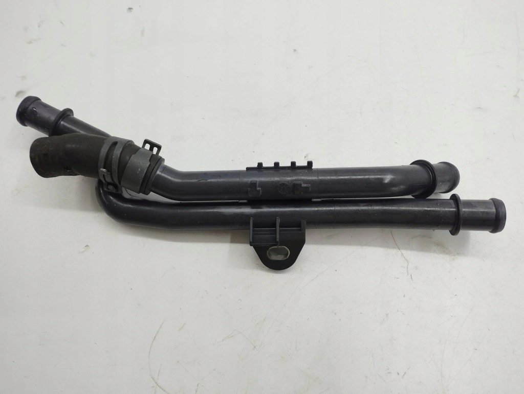 фото №7, Audi a3 8y 2021 шланг / wąż радиатора