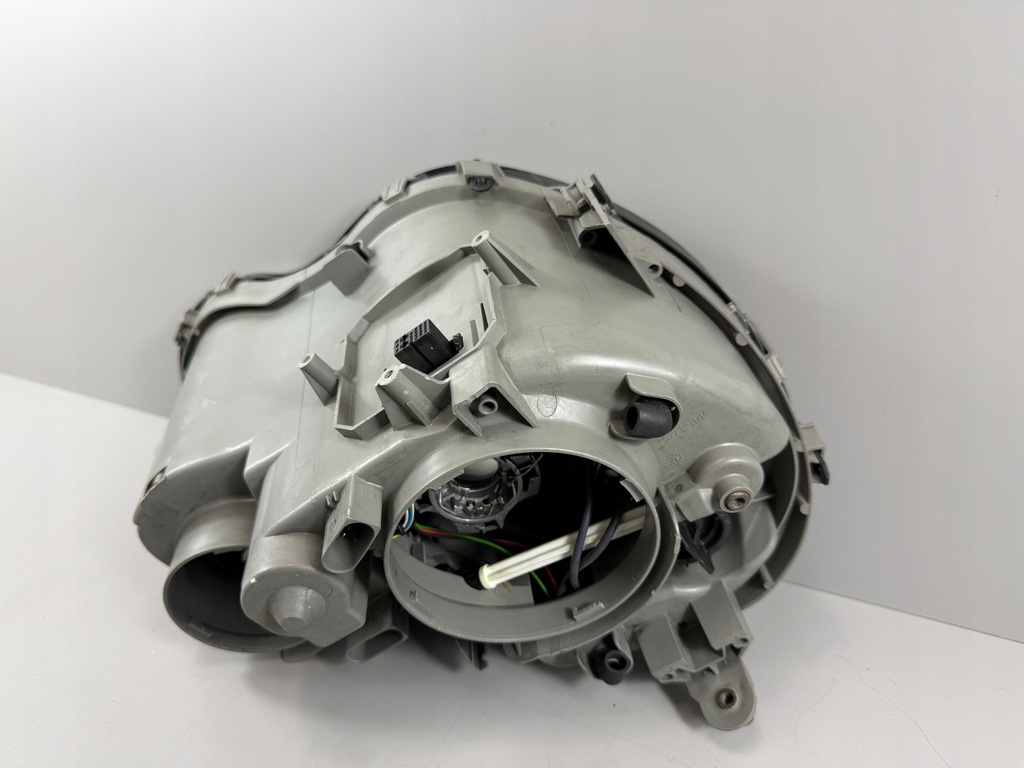 фото №10, Mercedes c klasa 203 w203 sport coupe лампа перед левая bi ксенон europa