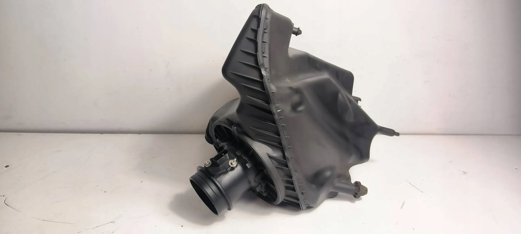фото №8, Корпус фильтра воздуха audi a7 4g a6 c7 3.0 tdi 4g0133838e