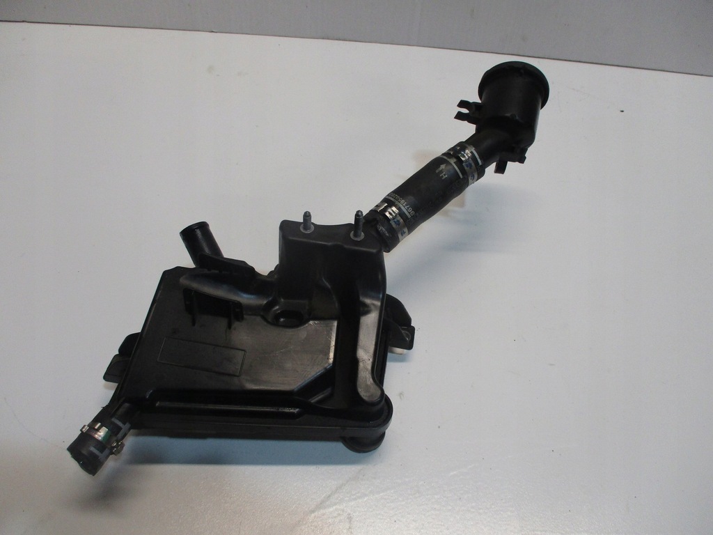 фото №1, Вентиляция картера range rover evoque 9675994880