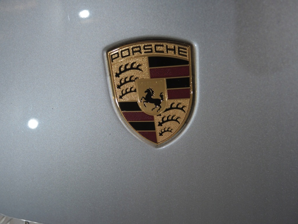 Капот кришка двигуна porsche cayenne 7p5 рестайлінг Зі Шроту