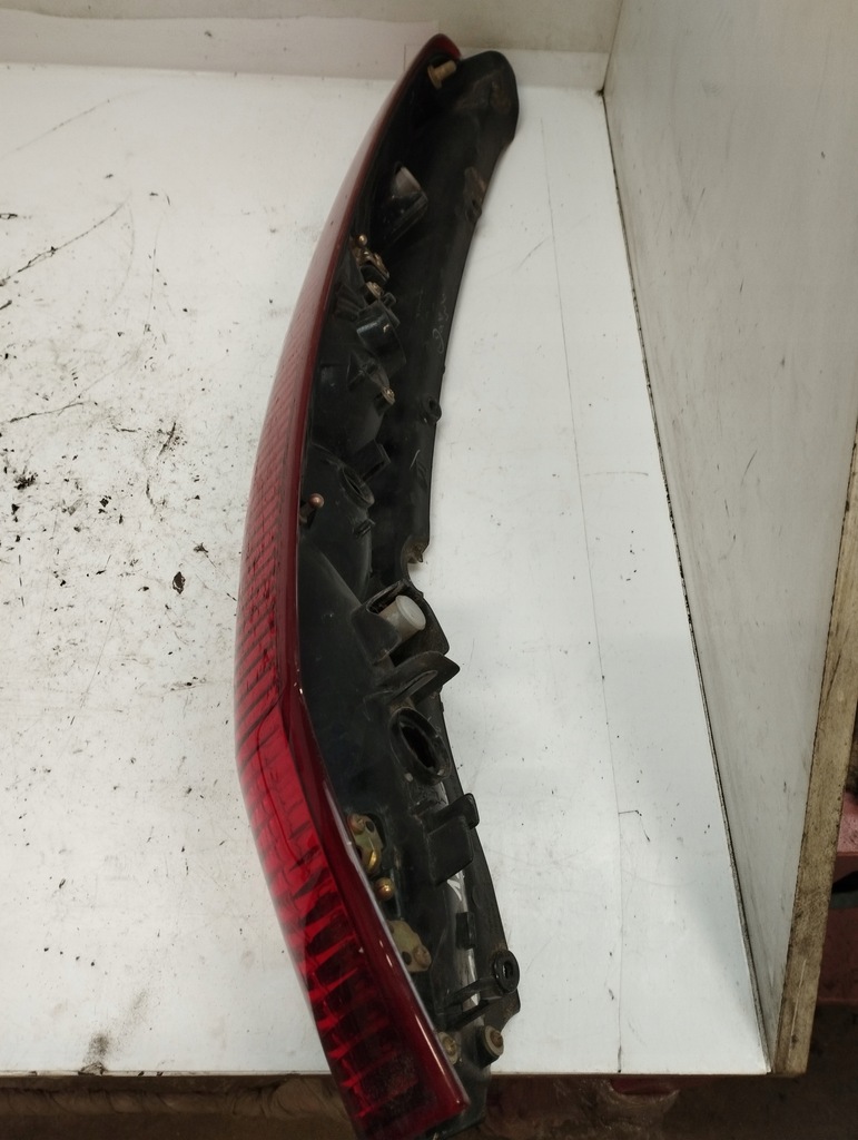 фото №7, Mitsubishi lancer 7 vii kombi лампа левая задняя 220-87508