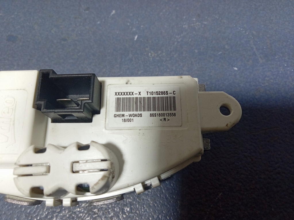 фото №6, Mercedes gle w292 резистор вентилятор t1015286s