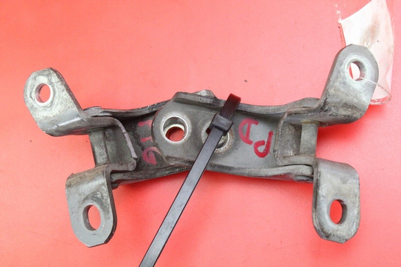 фото №6, Петля петли дверь правый перед toyota rav 4 2 ii