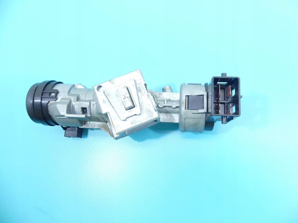 фото №15, Бортовой компьютер набор mazda 5 05-10 rf8k18881g 2.0d