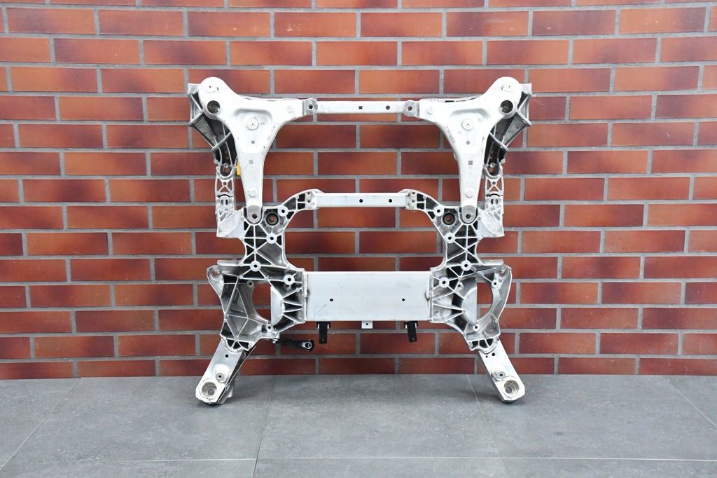 фото №7, Подрамник подрамник подрамник подрамник bmw 5 g60 g61 7 g70 4x4 6898628 7464km демонтаж