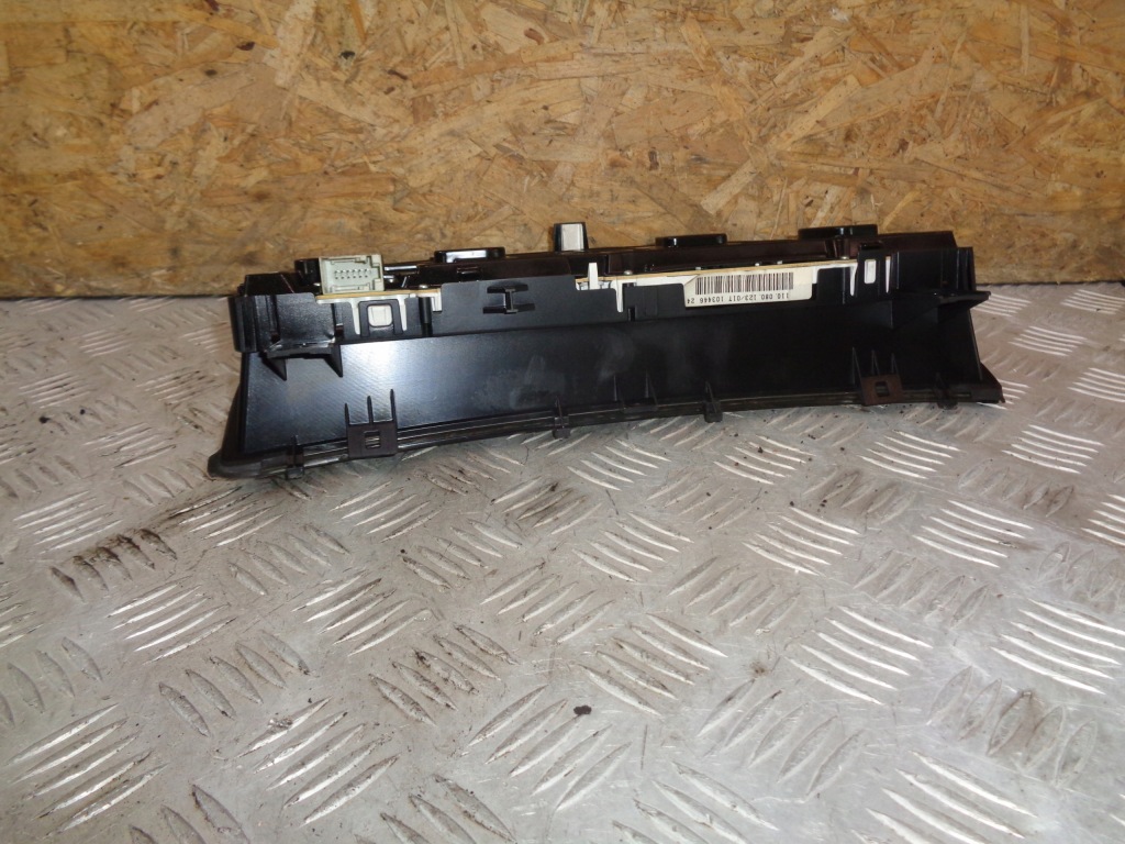 Панель приборы opel vectra c 2.2 dti 02- Киев