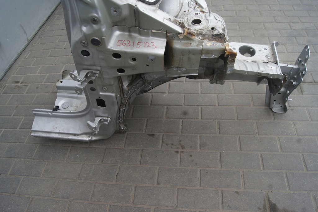 фото №2, Чверть правий перед clio iv