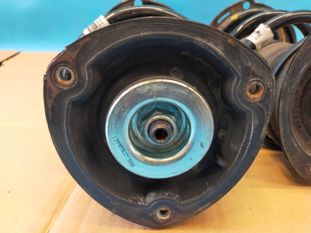 фото №12, Skoda superb 3 iii fl 2.0fsi 200kw 2020r амортизатор перед 3q0412022fk