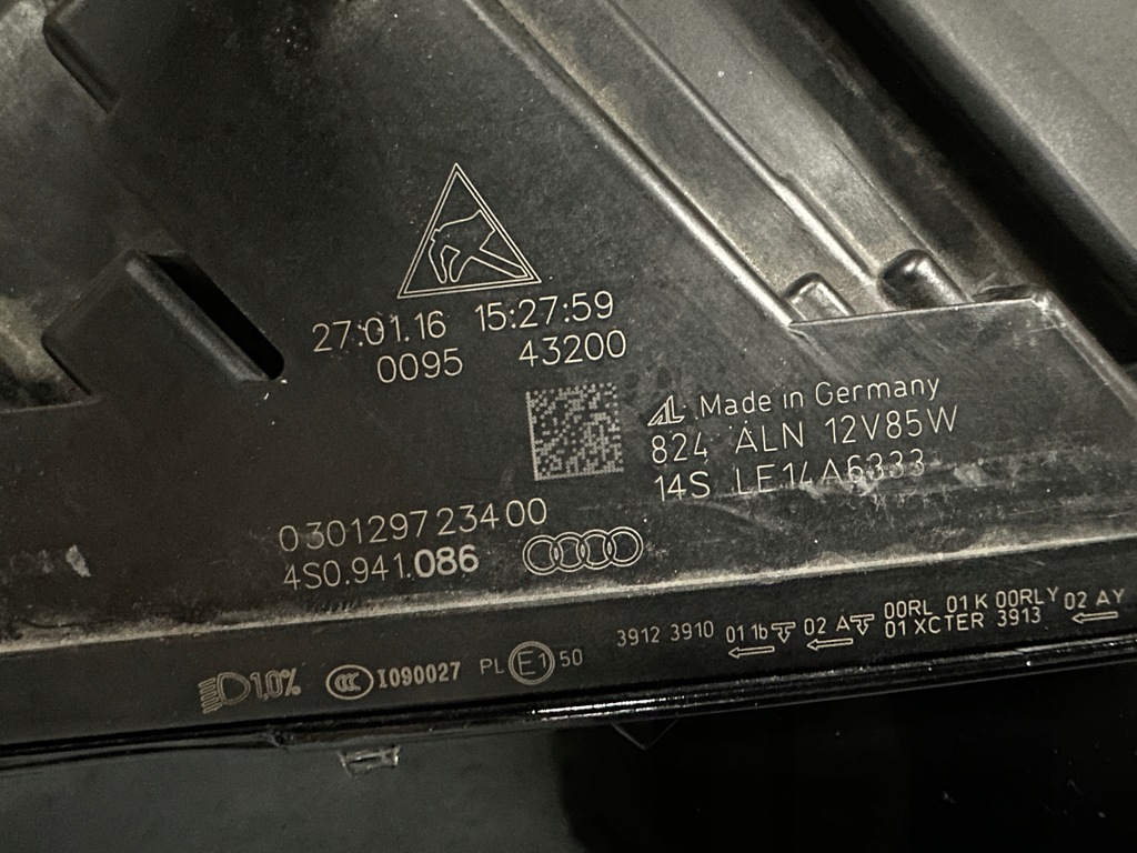 фото №6, Лампа audi r8 laser 4s0 права europa 4s0941086