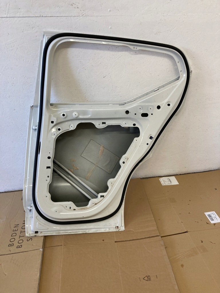 фото №9, Volvo xc40 двері задні праве orgi.