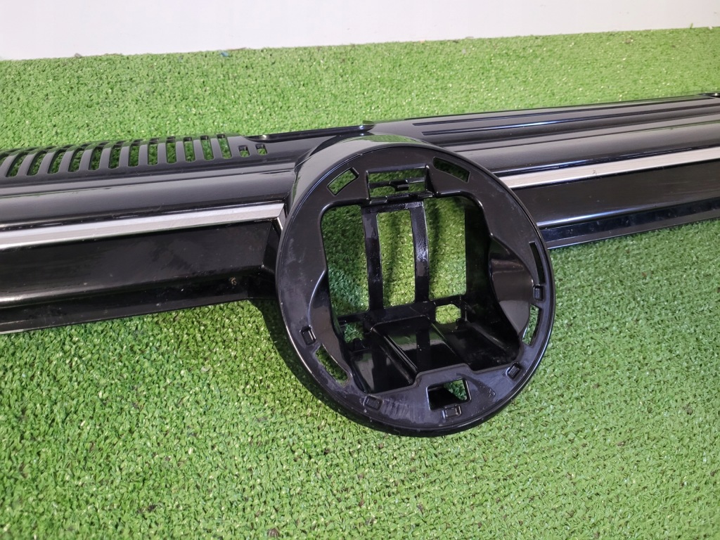 фото №4, Vw golf viii 8 5h 5h0 решётка радиатора решётка радиатора решётка радиатора радиатора 5h0853651n полный хороший