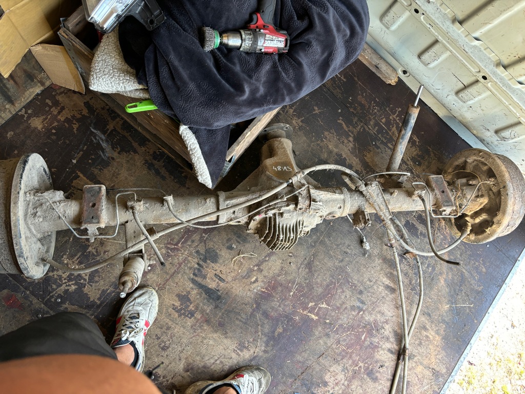 фото №1, Pathfinder r51 navara d40 2.5dci мост задний bez блокировка 46:13