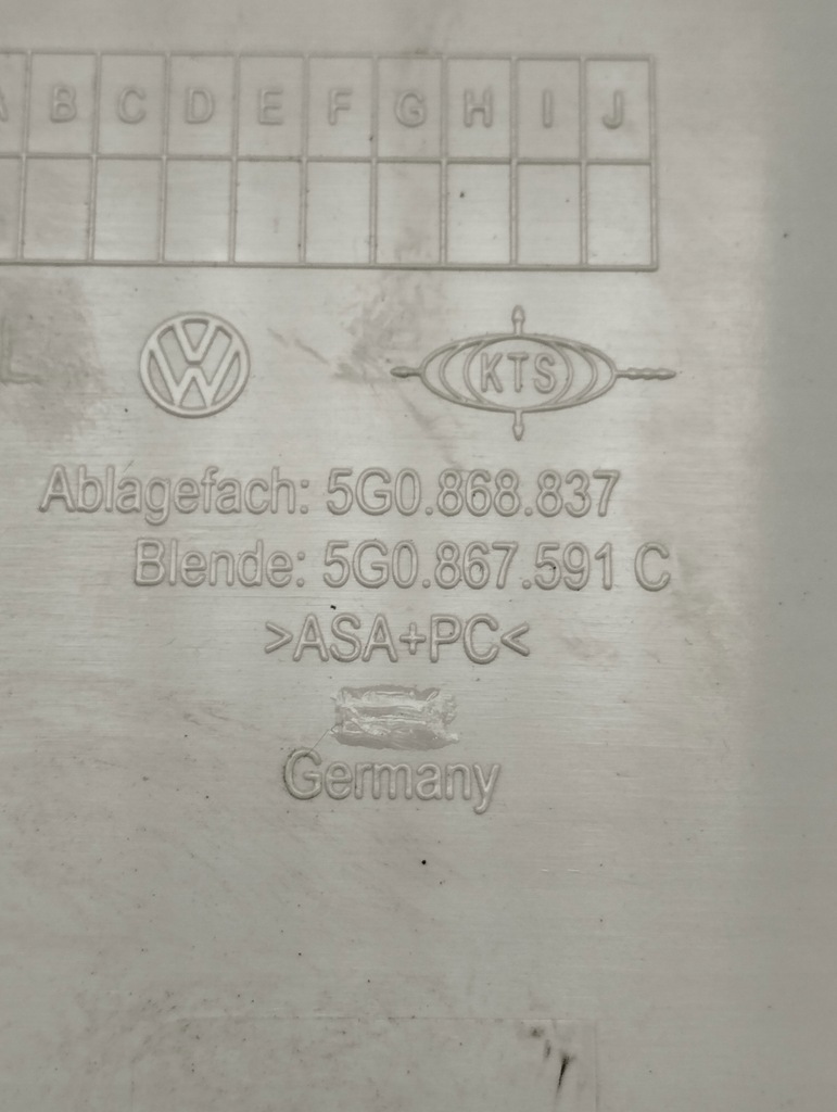 фото №15, Volkswagen golf vii 7 лампа потолочный 5g0868837