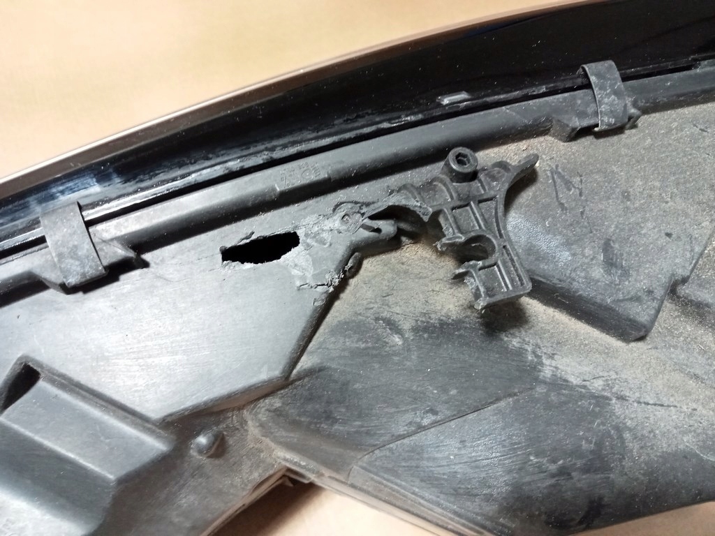 фото №11, Audi a4 s4 b9 8w - лампа фара правый перед 8w0941034