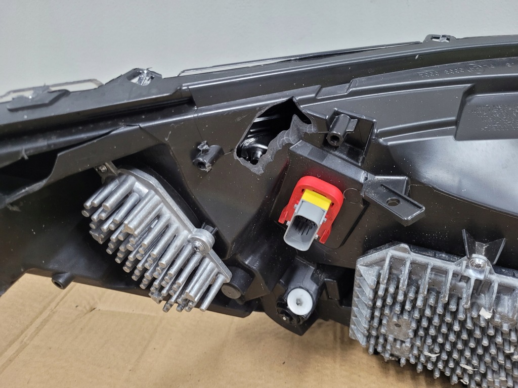 фото №8, Iveco daily лампа левая перед передняя 05802711800