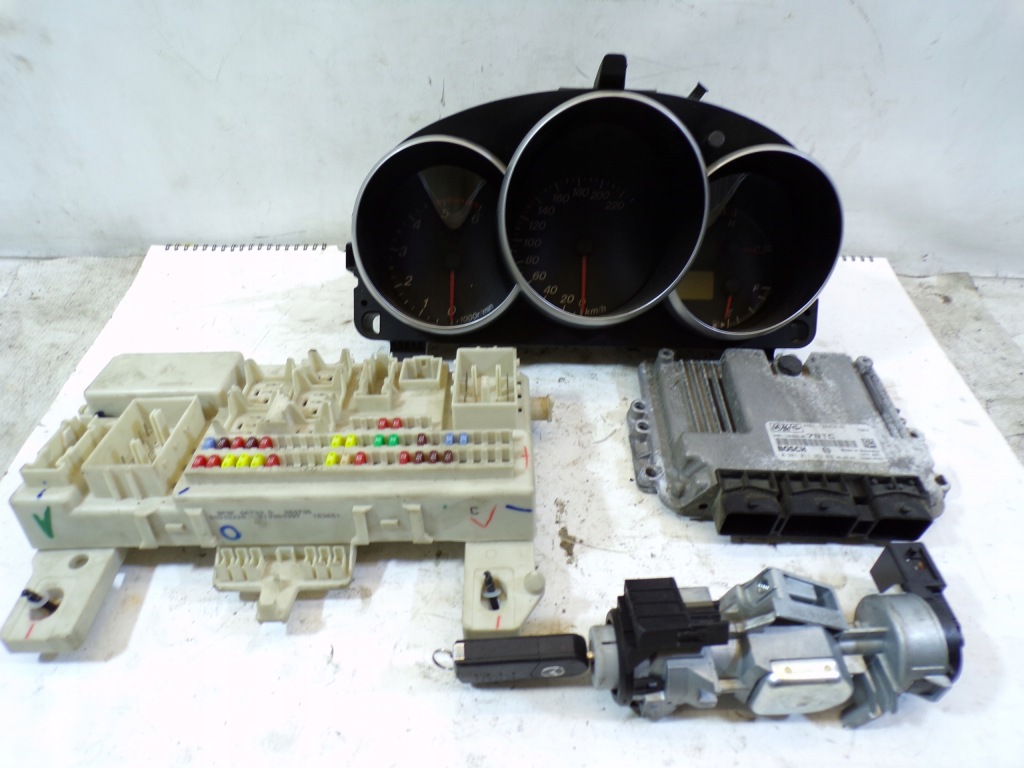 фото №1, Набор стартовый mazda 3 bk 1.6b 0281011952