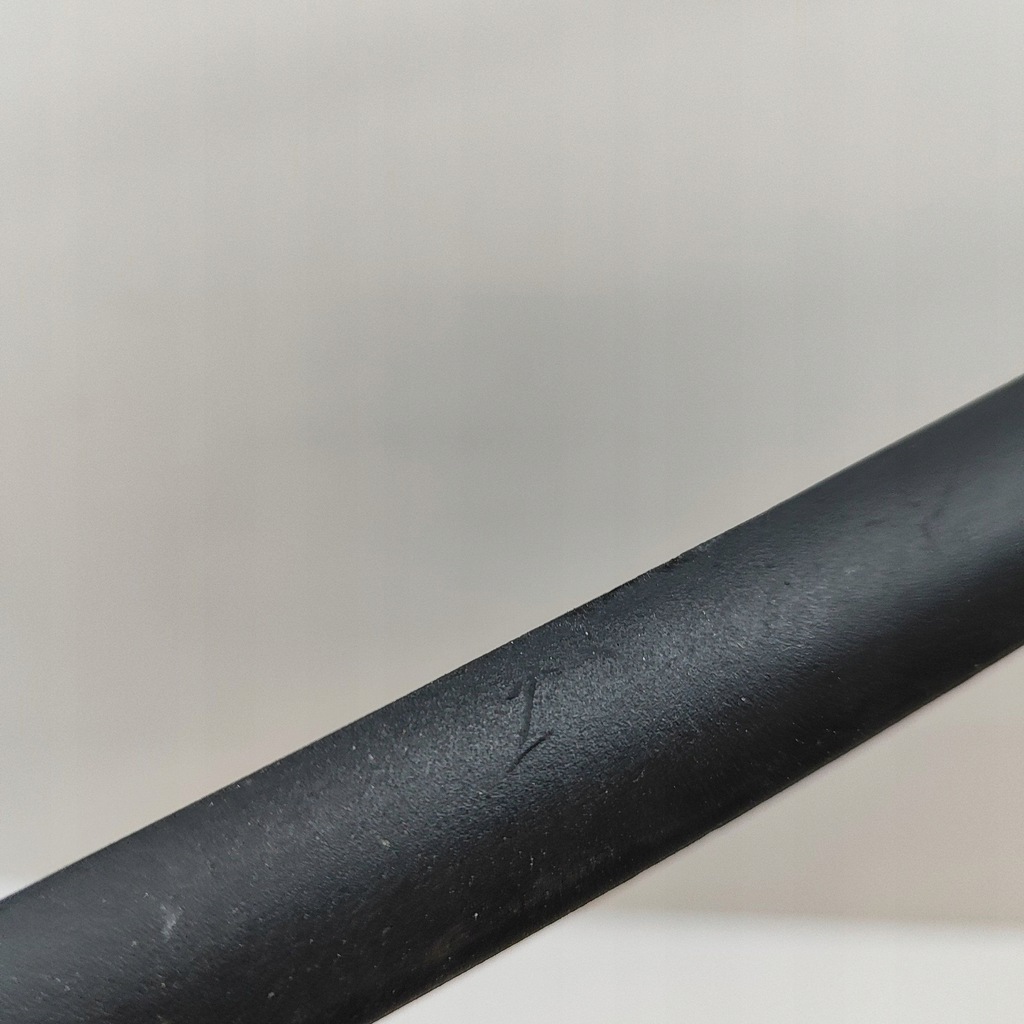 фото №6, Skoda karoq 2023 ліва сторона молдинг / прокладка скло двері