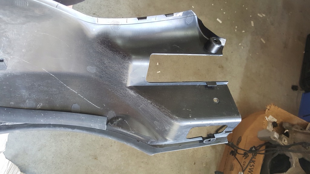 фото №11, Захист замка поперечина правий перед audi r8 4s0821170a демонтаж