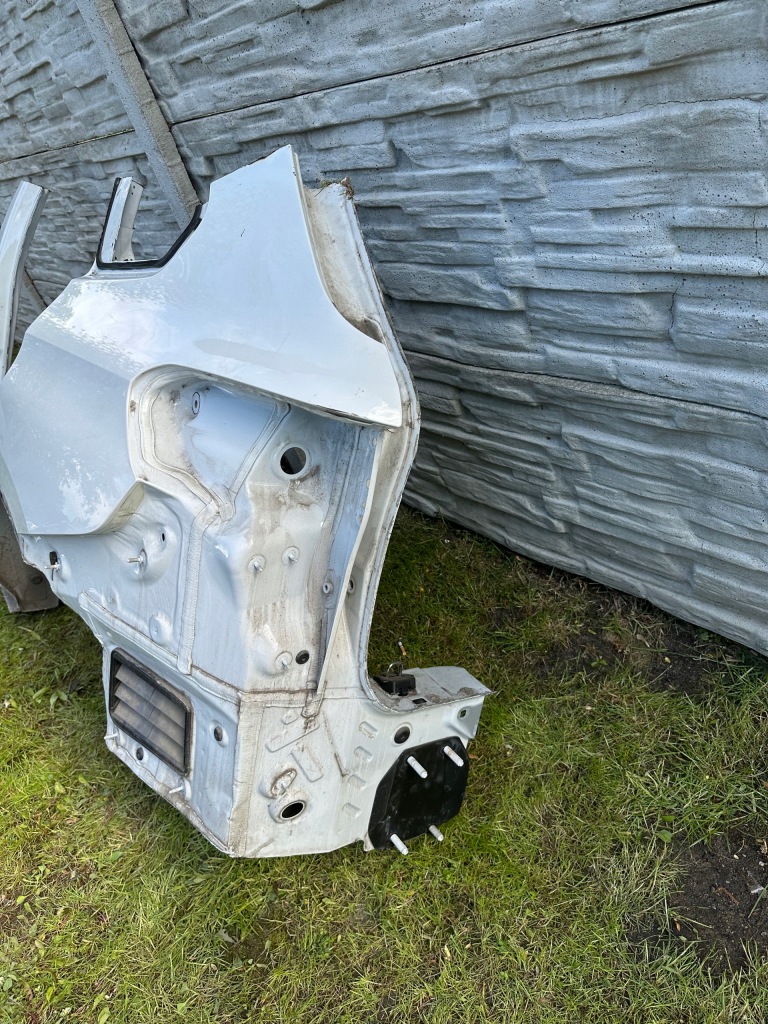 Четвертина крило лівий задній x5 g05 a300 поріг Доставка