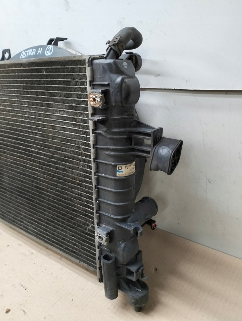 Радиатор воды вентилятор opel astra h 3 zafira b 1.6 бензин Недорого
