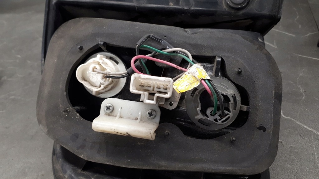 фото №8, Лампа правий задня hyundai h200 01r