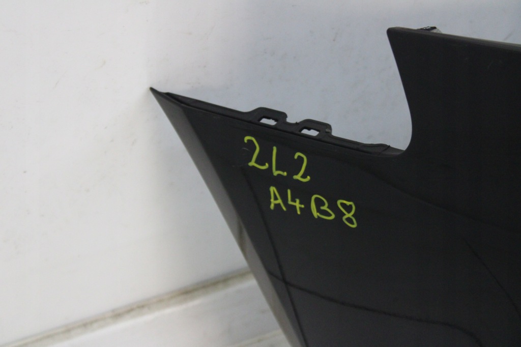 Audi a4 b8 07r- бампер перед передний решётка радиатора ly9b с Разборки