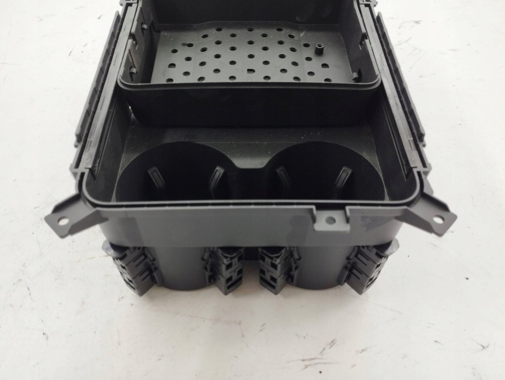 фото №8, Audi q5 sq5 2020 передній кронштейн na чашка тунель середнього