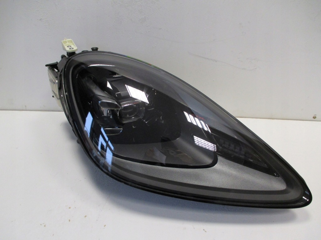 Купить Фара cayenne 9y0 full led 9y0941034ak правый