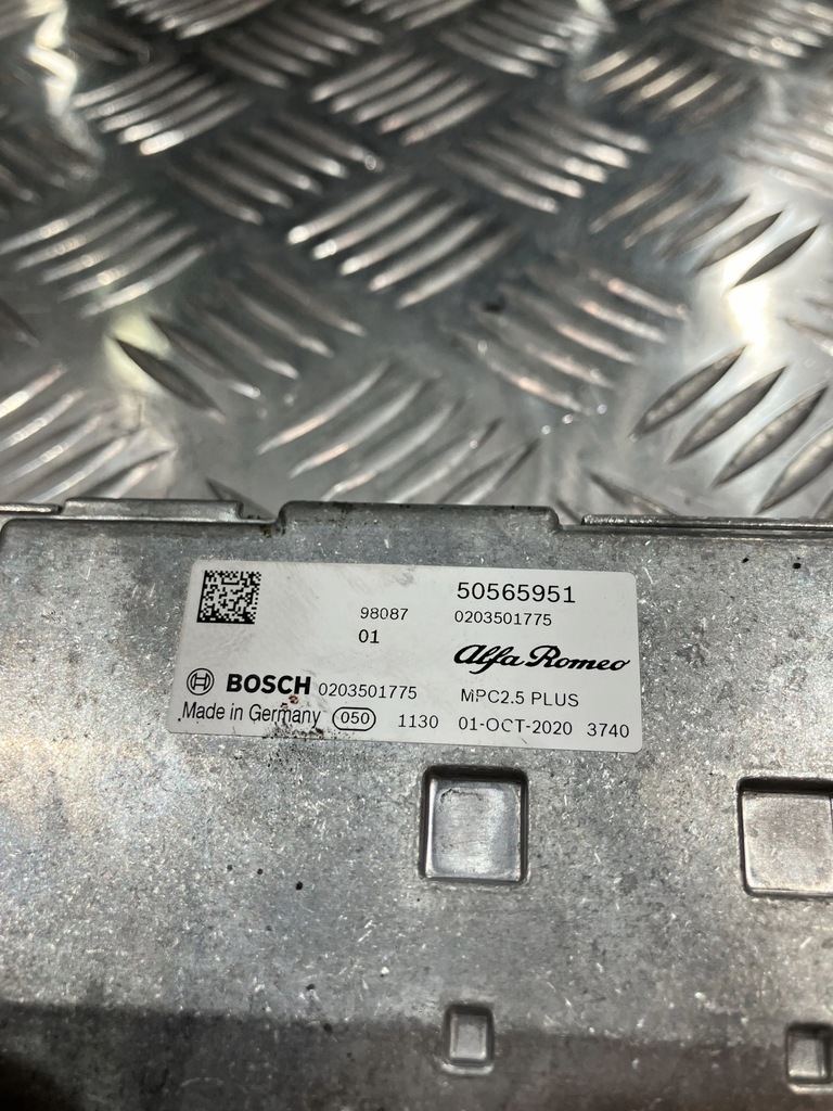 фото №2, Камера перед асистент alfa romeo giulia stelvio 50565951