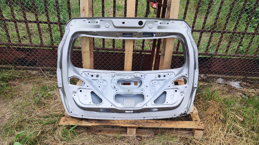 фото №5, Крышка багажника багажника toyota auris ii hb do ремонт