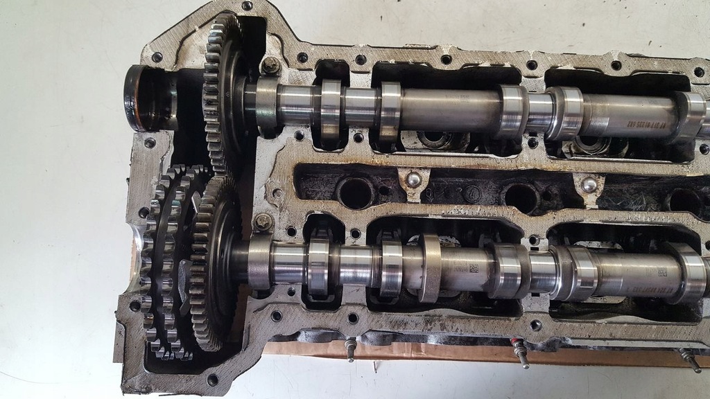 фото №13, Головка двигуна права mercedes w251 3,0 cdi