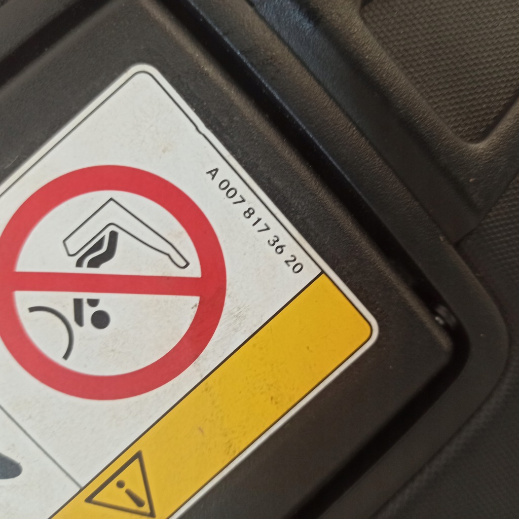 Купити Mercedes-benz a w177 a35 правий захист сонцезахисна a0078173620