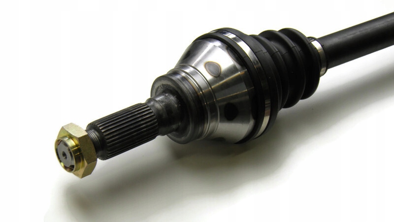 Приводной вал renault master 1 2.2 2.5 d левый=правый  expert line Цена