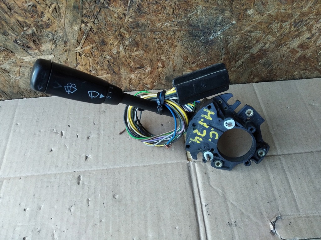 фото №1, Переключатель pod руль левый mercedes w124 coupe