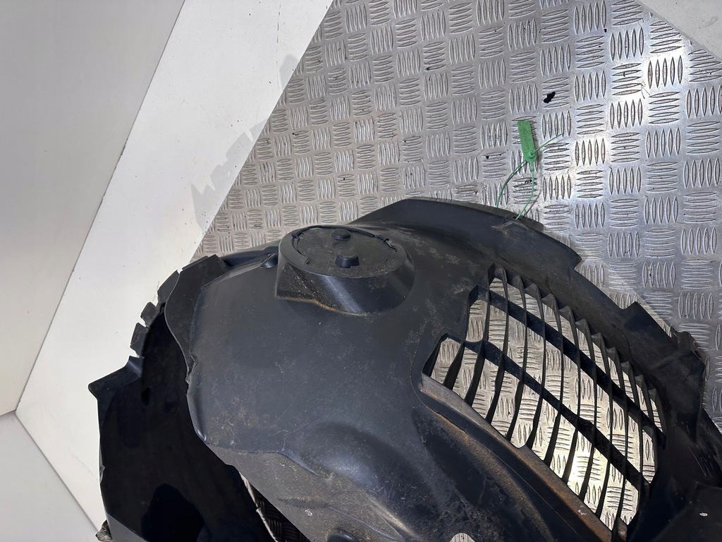 фото №13, Подкрылок передние перед сторона левая jaguar f-pace hk8315k574a