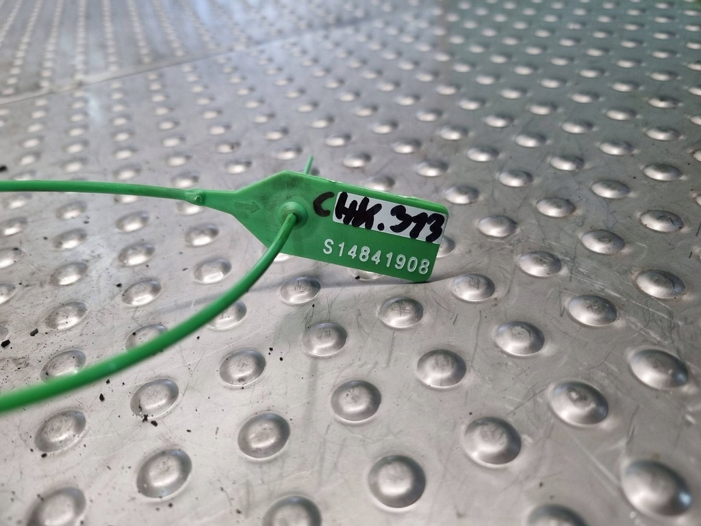 фото №7, Радиатор выхлопных газов 045131513l vw polo iv fox fabia i ibiza iii 1.4 tdi