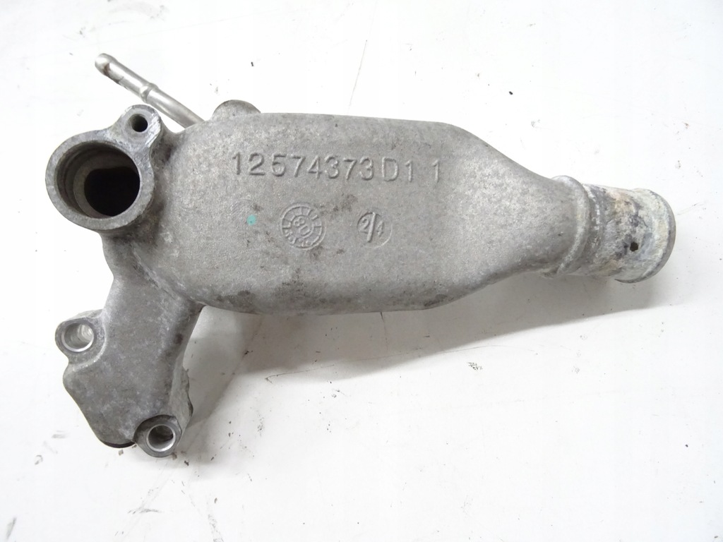 фото №1, Opel insignia a 2.8 v6 патрубок wody труба