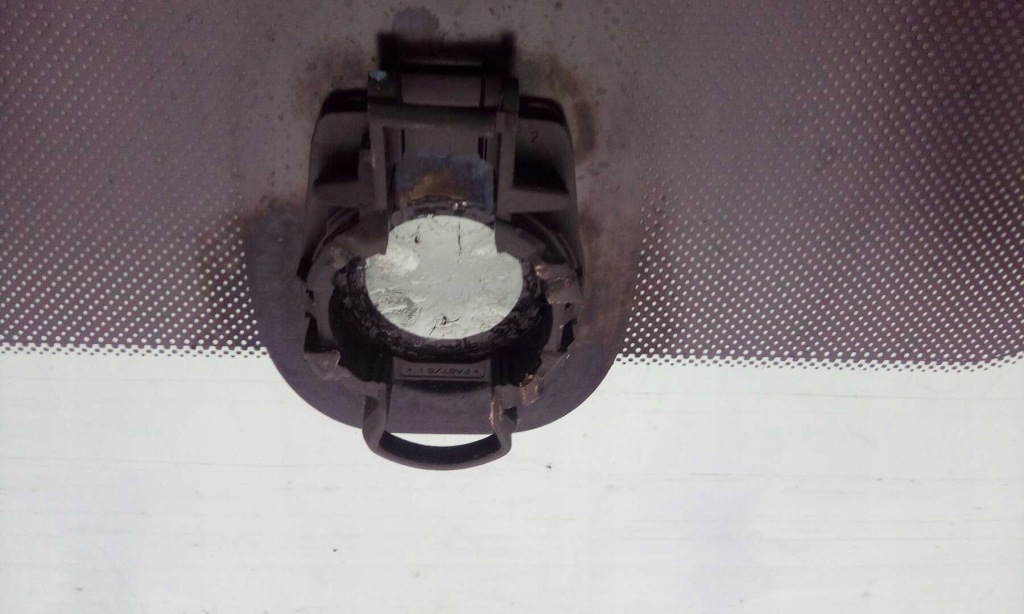 фото №6, Стекло лобовое передняя vw polo vi 2017- датчик акустическая зелёный