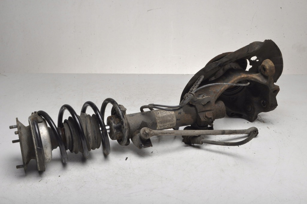 фото №8, Bmw x1 e84 амортизационная стойка левый перед 6851340