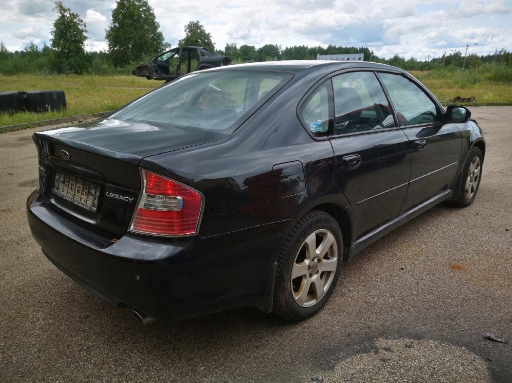 Subaru legacy коробка предохранителей 2006 2.0l mb100200b 82241ag020 Киев