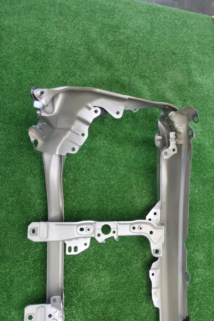 фото №8, Pas передній панель фари suzuki jimny оригінал 2023r пошкоджений погнутий