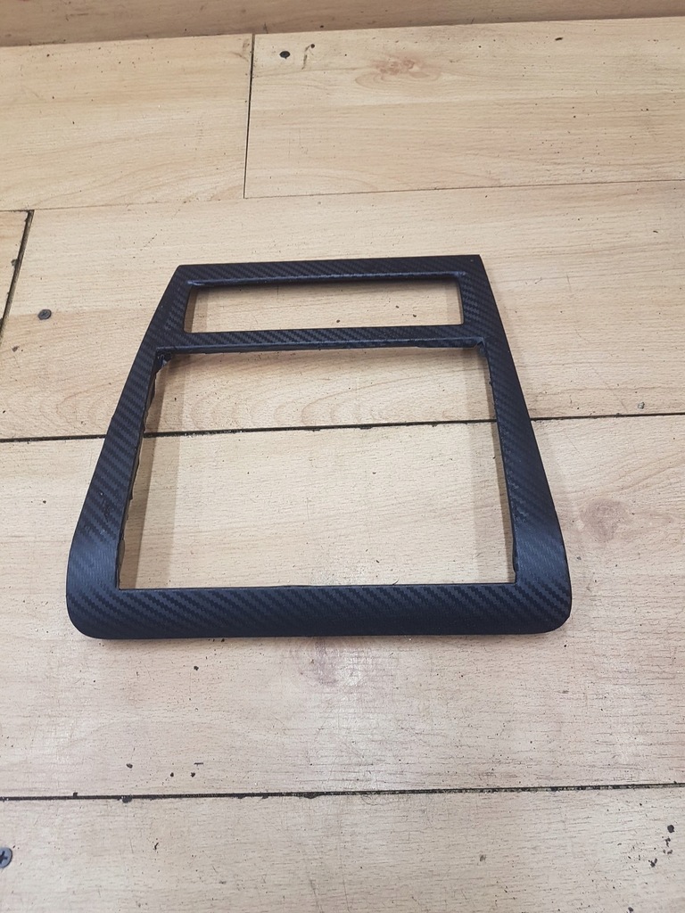 фото №1, Рамка радіо консолі панелі skoda octavia i