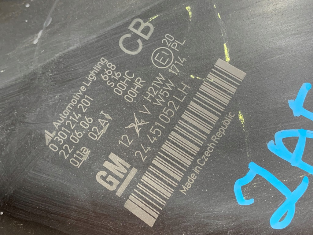 Фара левый лампа перед opel zafira b 0301214201 24451052lh Киев