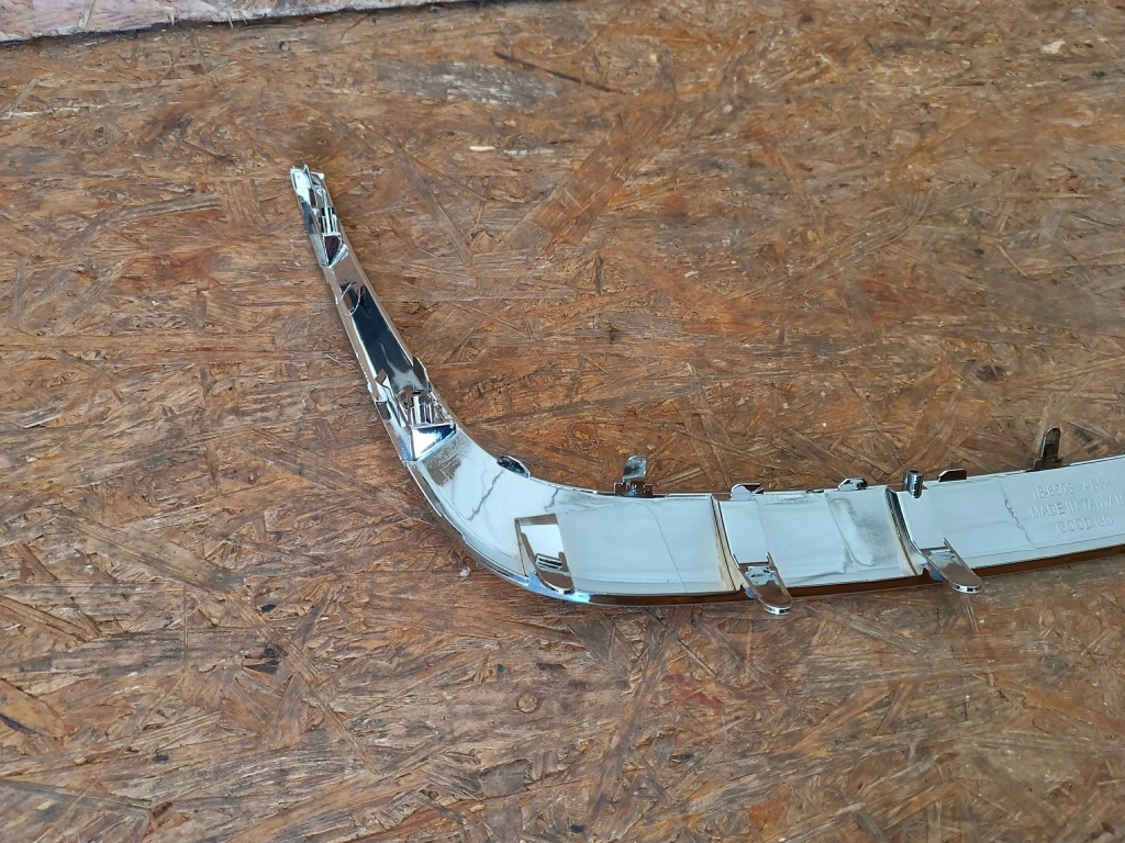 фото №10, Рамка хром решётка решетка перед sz1210104 suzuki grand vitara ii 08- lift