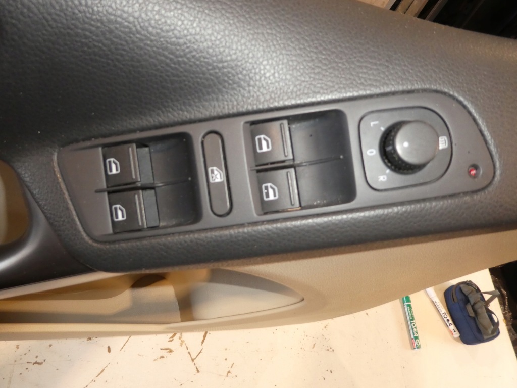 фото №6, Vw tiguan i 5n обшивка двері лівий перед 5n0867011